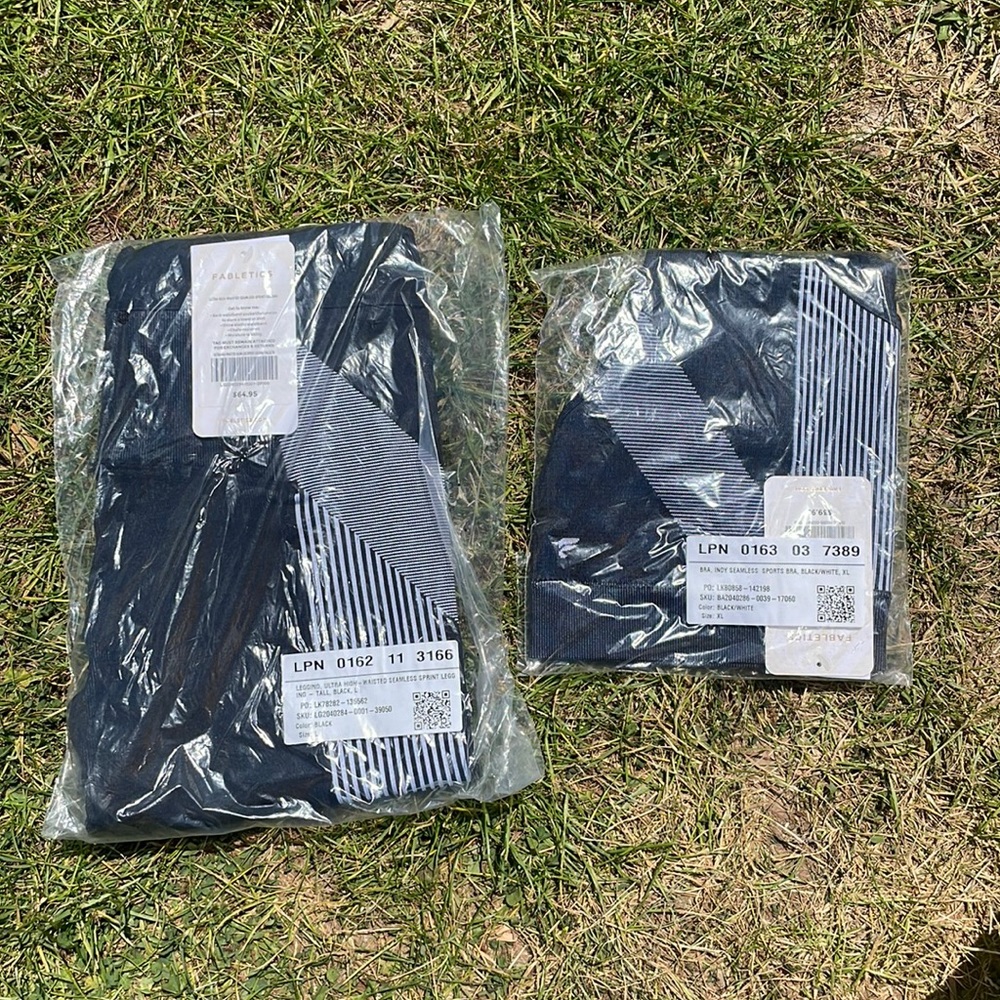 Fabletics Sports Bra and Legging Set. NEVER OPENED. - Picture 1 of 1
